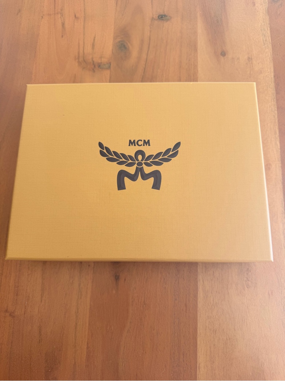 ✨ NWT SOLD OUT MCM Aren Crossbody Wallet | Cognac Visetos | Full Presentation - Picture 12 of 16
